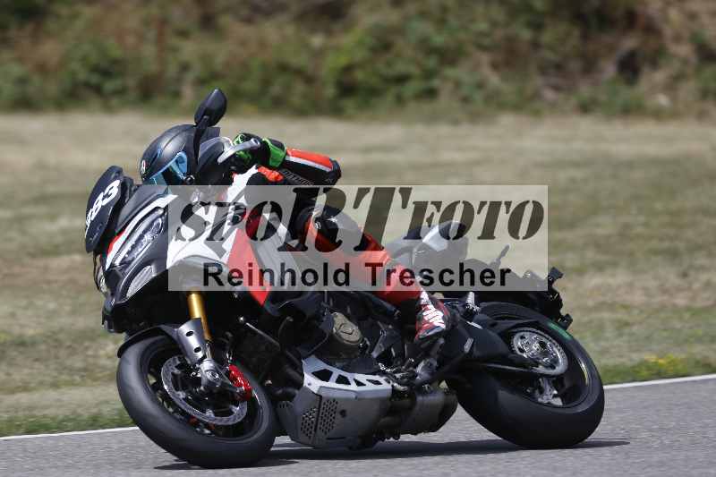/21 17.06.2026  Ducati Schweiz Track Warmup ADR/Gruppe gelb/383